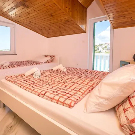 Olivera Apartment Rogoznica (Sibenik-Knin)
