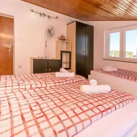 Apartament Olivera Rogoznica (Sibenik-Knin)