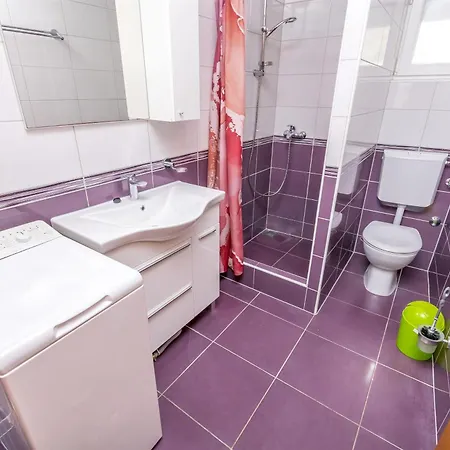 Olivera Rogoznica (Sibenik-Knin)