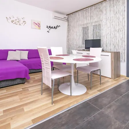 Apartament Olivera Rogoznica (Sibenik-Knin)