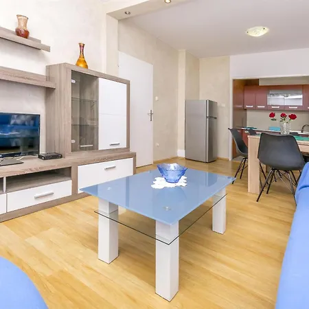 Apartment Olivera *