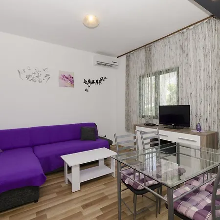 Apartment Olivera *