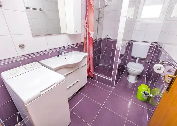 Olivera Rogoznica (Sibenik-Knin)