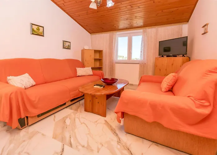 Olivera * Rogoznica (Sibenik-Knin)